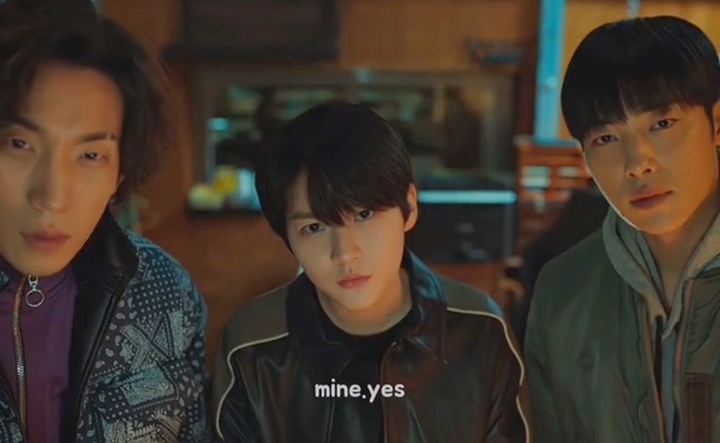 \'Bloodhounds\' Puncaki Chart Global Netflix, Ending Kim Sae Ron Dianggap Tidak Logis