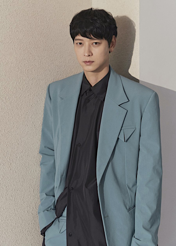 Kang Dong Won