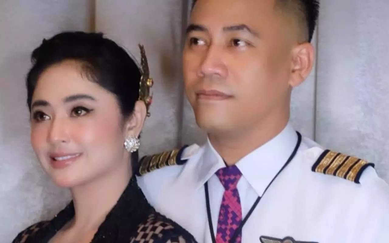 Reaksi Calon Suami Pilot Terkait Polemik Dewi Persik dan Ketua RT Tak Terduga