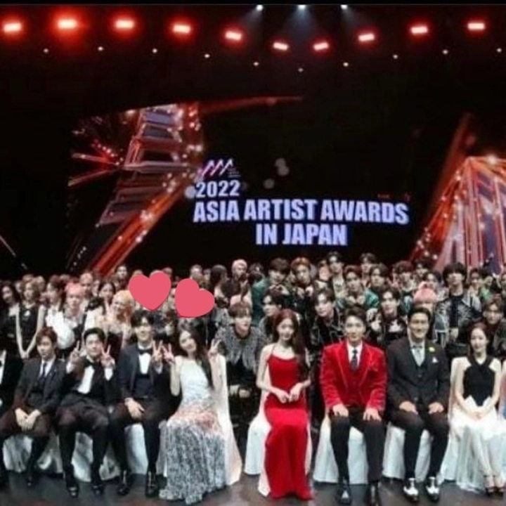 Drama Casting: Kim Seon Ho & Han So Hee Ditawari Jadi Pasangan, Momen Di AAA 2022 Disorot