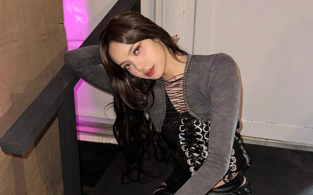 Lisa BLACKPINK Dilaporkan Tak Sepakati Syarat Perpanjang Kontrak dengan YG Entertainment