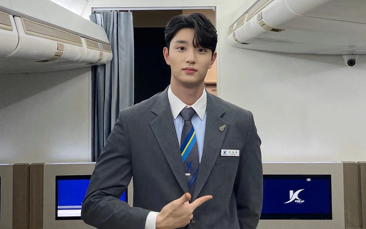 Love Line Pramugara Kim Jae Won di 'King the Land' Buat Gemas, Drama Lawas Ikut Disorot