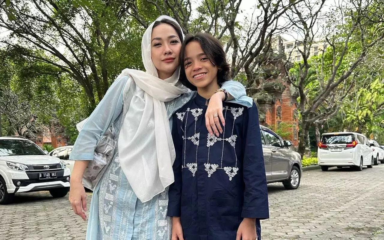 BCL Ajak Tiko Pria Diduga Pacar dan Anak Ngonser Bareng, Ekspresi Noah Disorot