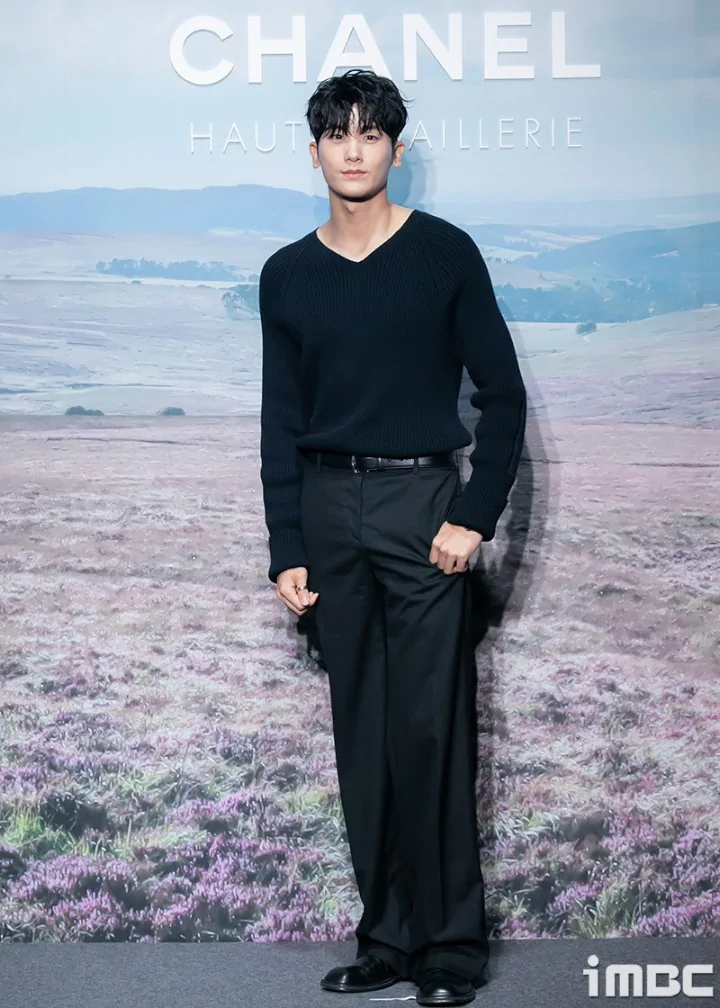 Park Hyung Sik
