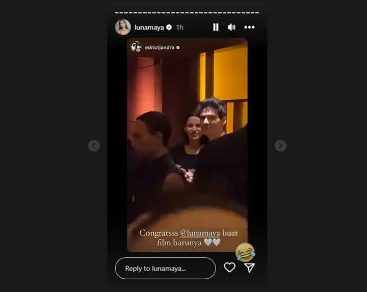 Luna Maya Tersipu Malu Dicengin Sahabat Soal Pacar