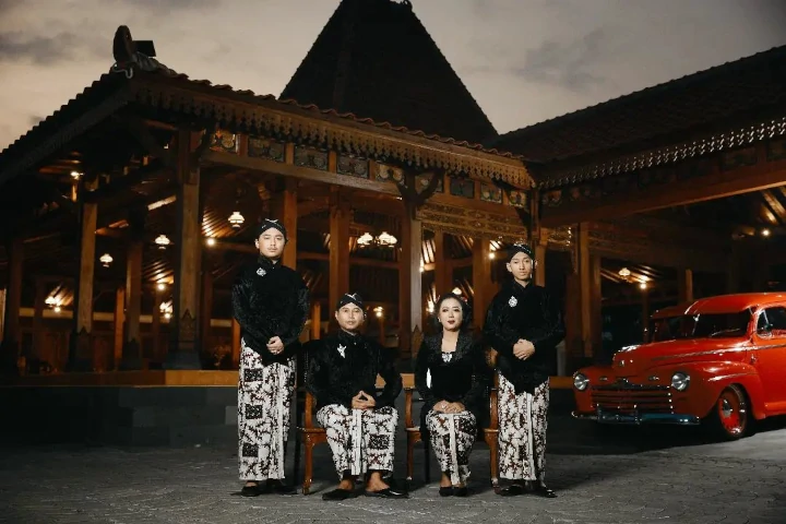 Bangun Pendopo Tulung