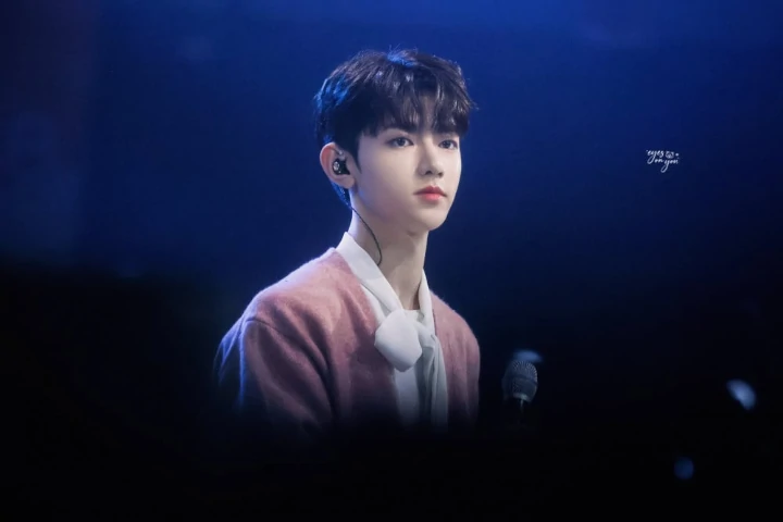 Zhang Hao ZEROBASEONE