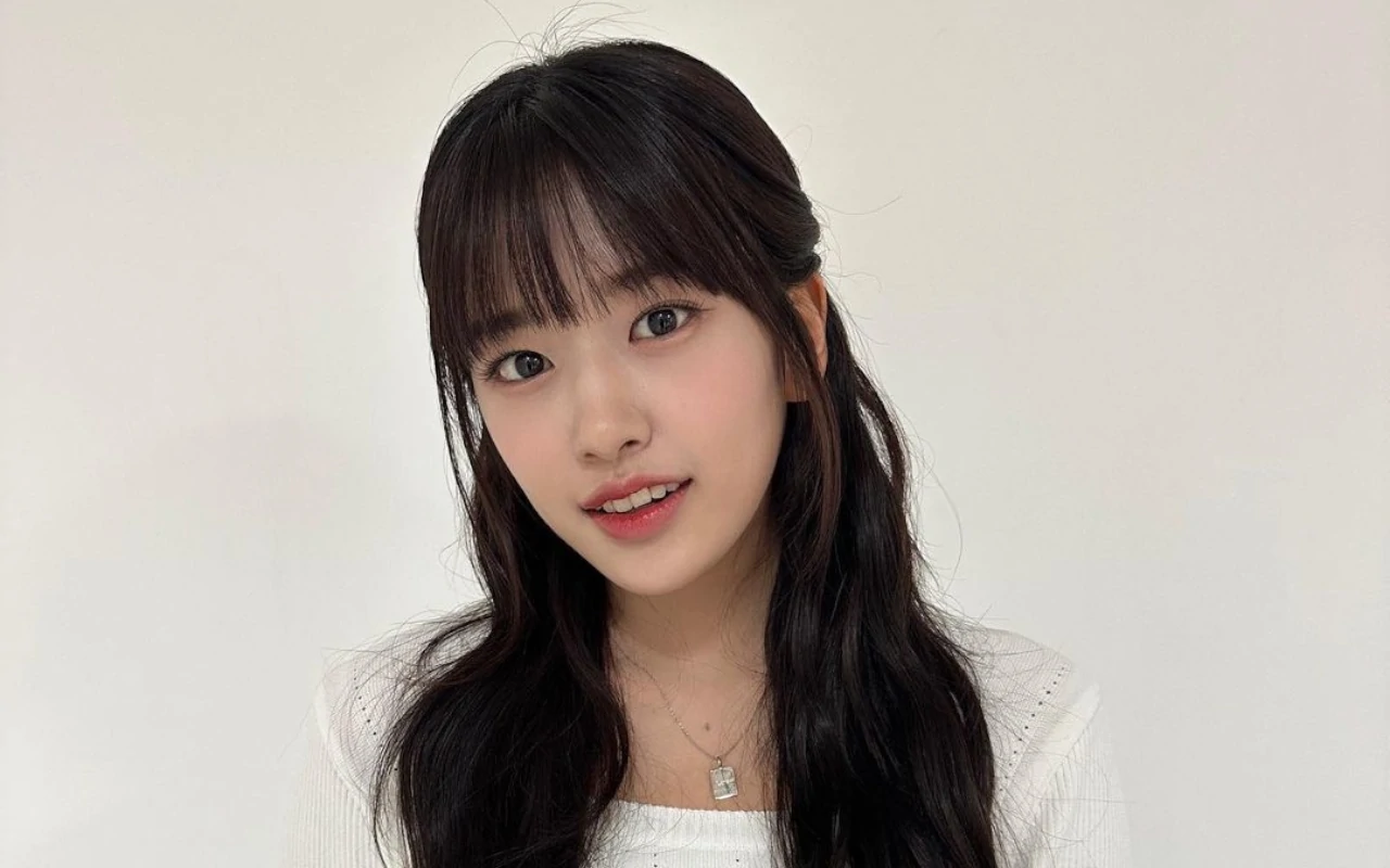 Proporsi Kaki Ahn Yujin IVE Sulit Dipercaya