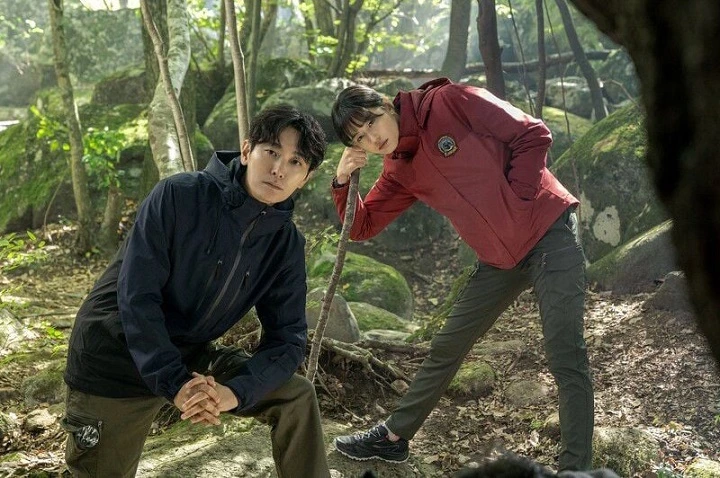 Jun Ji Hyun dan Jo Ji Hoon