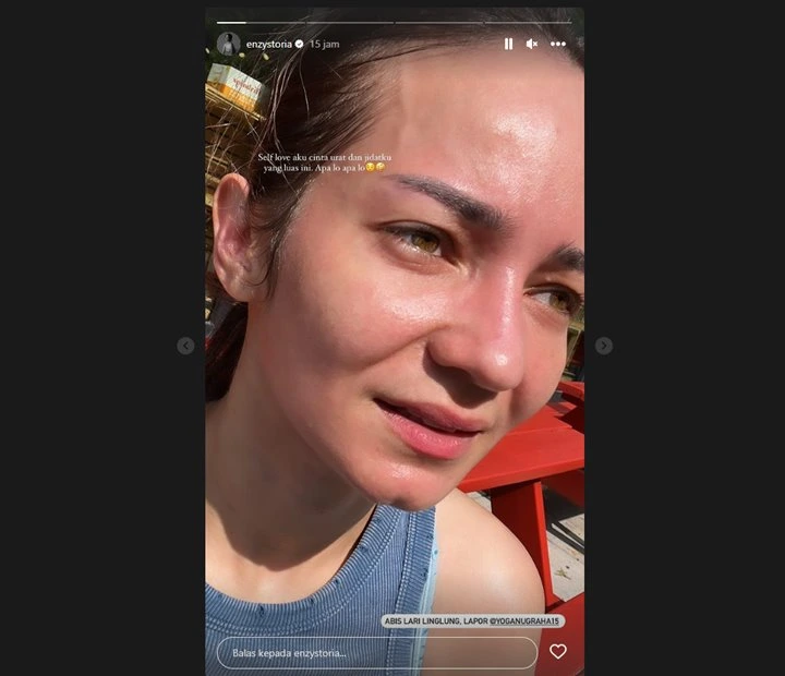 Usai Bahas Bentuk Self Love, Enzy Storia Tampil Glamor Beda dari Biasa Bikin Susah Kedip
