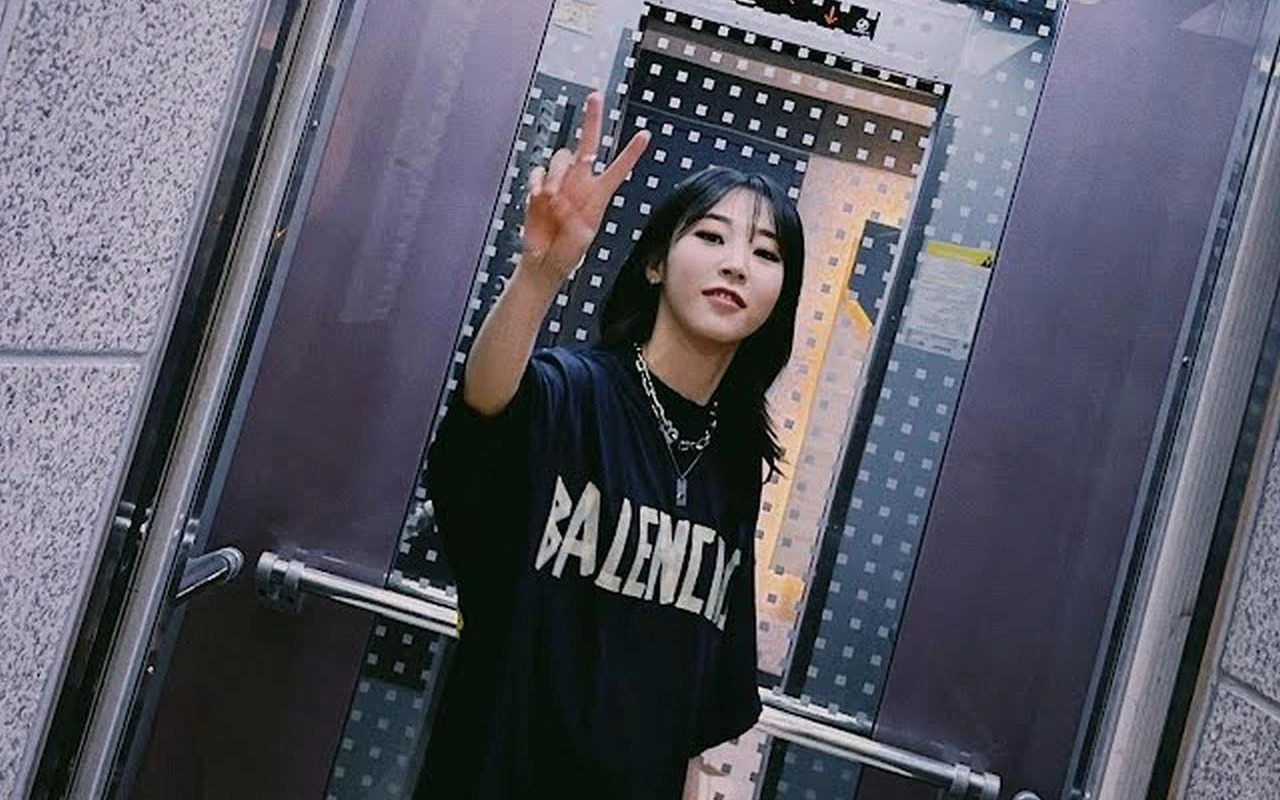 Moonbyul MAMAMOO Balas Komentar Kebencian Dari Anti Feminisme