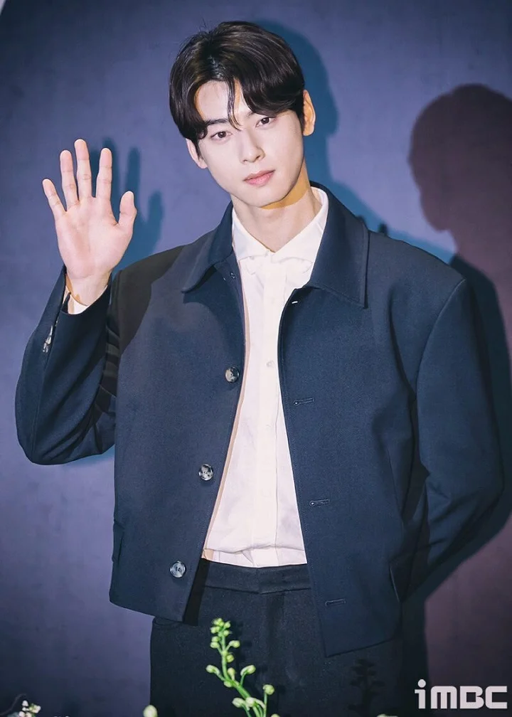 Cha Eunwoo ASTRO