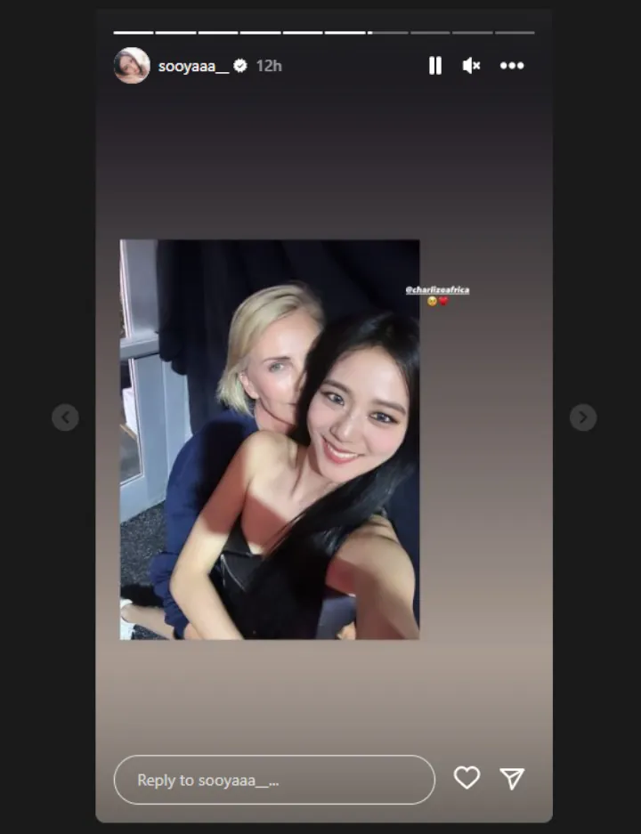 Jisoo BLACKPINK Dipeluk Charlize Theron, Momen Reuni Curi Perhatian