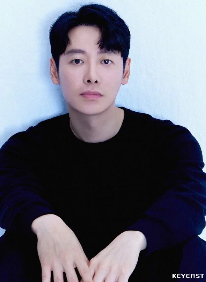 Kim Dong Wook Umumkan Pernikahan