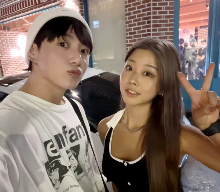Jungkook BTS Ketemu Influencer Cantik di Hari Ultah