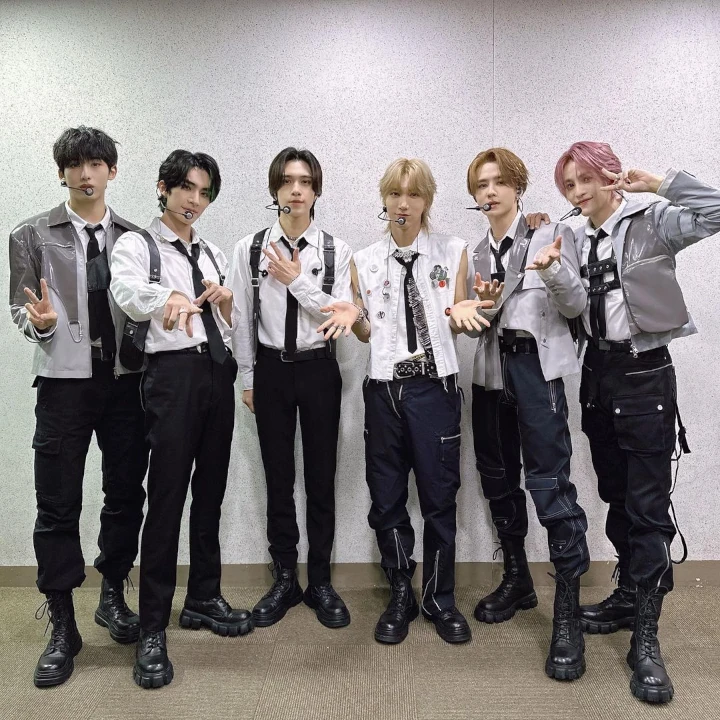 WayV