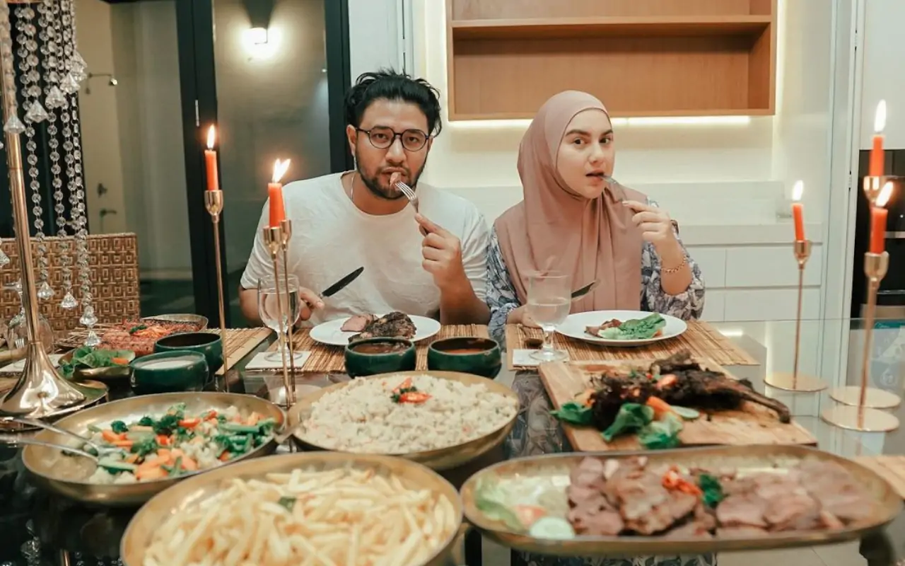 Ammar Zoni Nangis Dituntut 1 Tahun Penjara, Keluarga Takut Kabari Irish Bella
