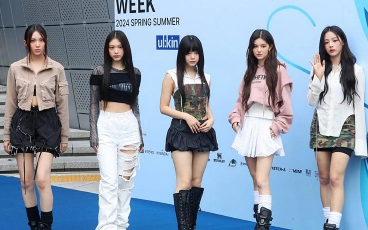 Gaya Kasual Nan Elegan NewJeans Di Pembukaan Seoul Fashion Week Tuai Sorotan