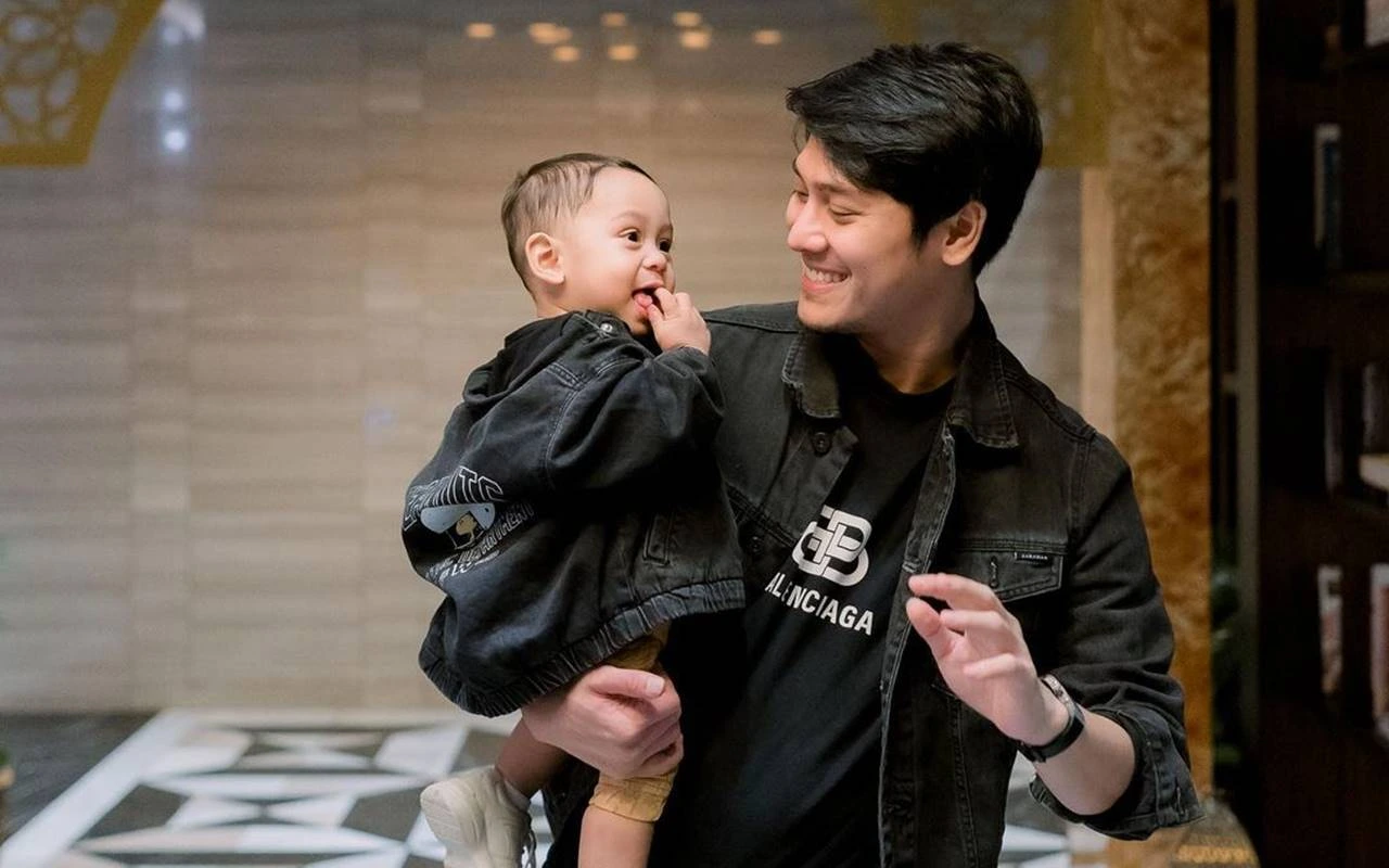 Reaksi Tegas Rizky Billar Usai Dikira Tak Ajarkan Adab Sopan Santun Ke Baby L