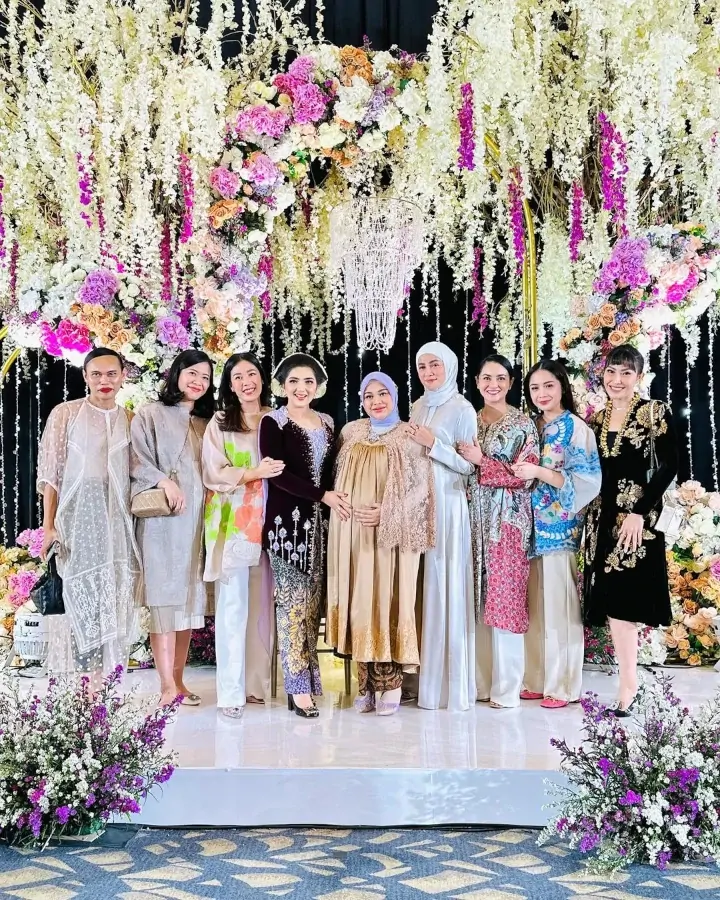 Ayu Dewi, Nagita Slavina, Ririn Ekawati, dan Olla Ramlan