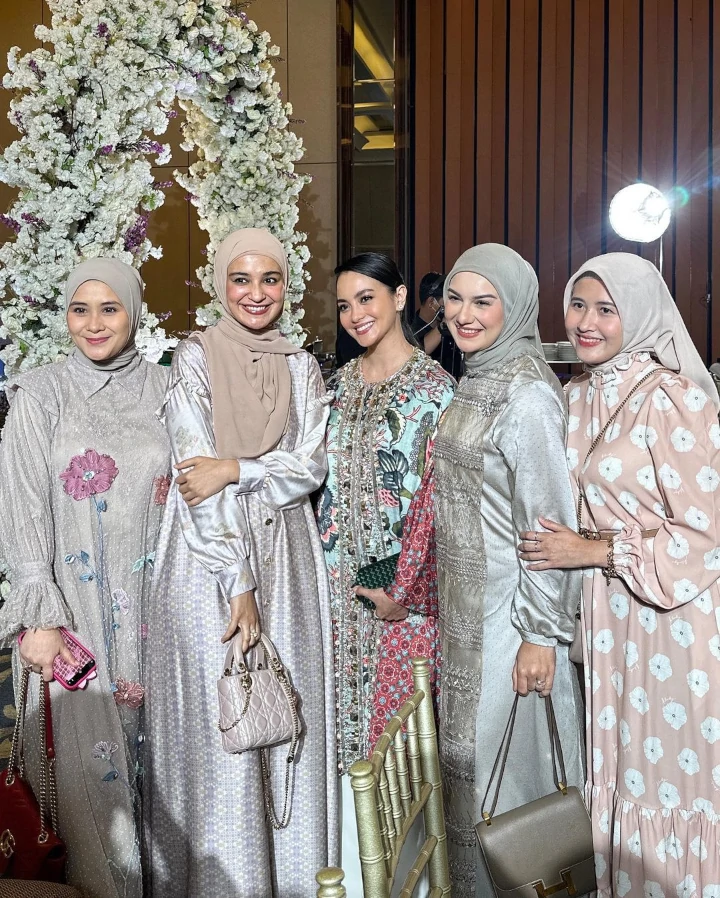 Shireen Sungkar dan Irish Bella