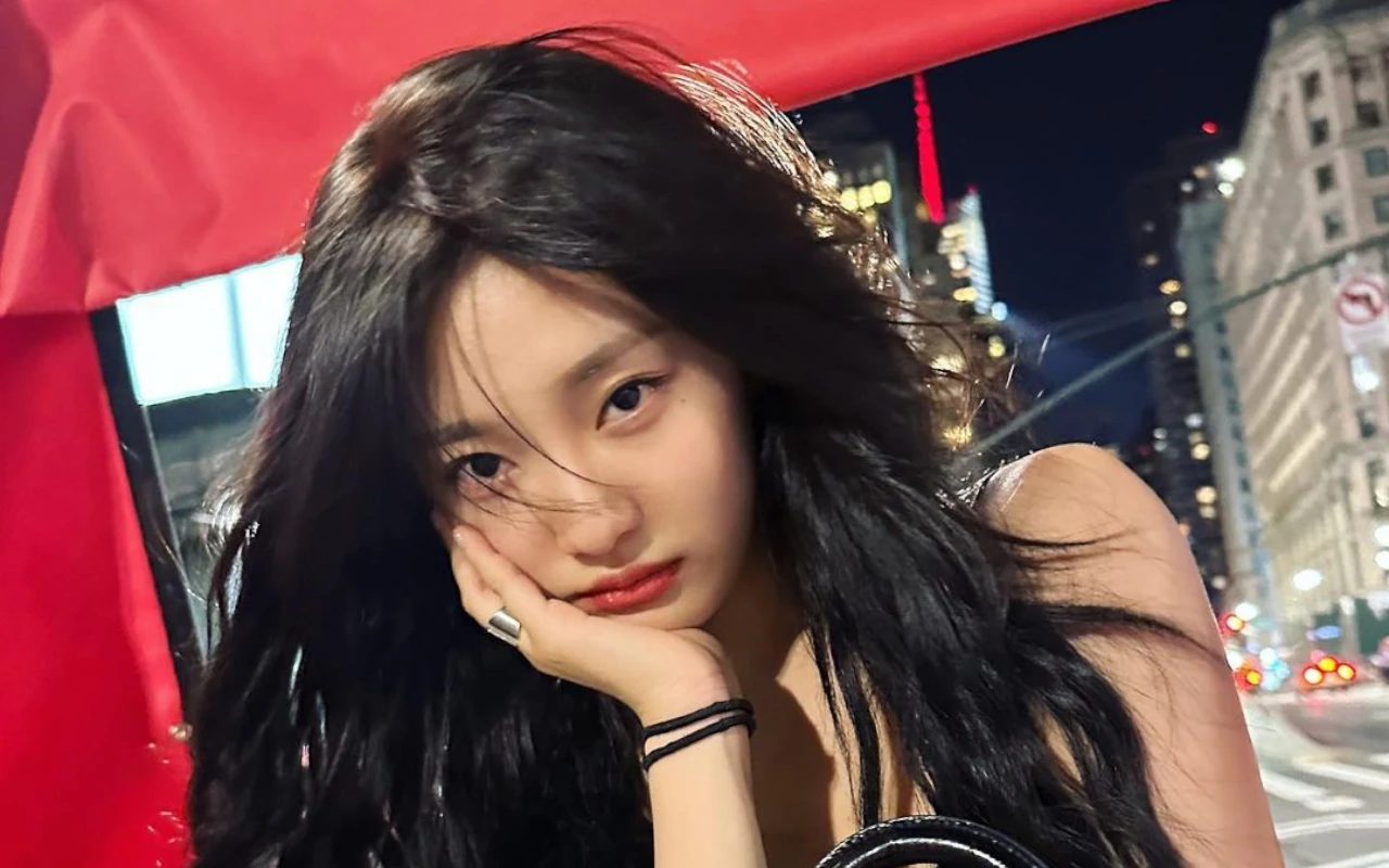 Ningning aespa Tertangkap Kamera Batuk-Batuk di Konser 'SYNK: HYPER LINE' Tuai Kekhawatiran