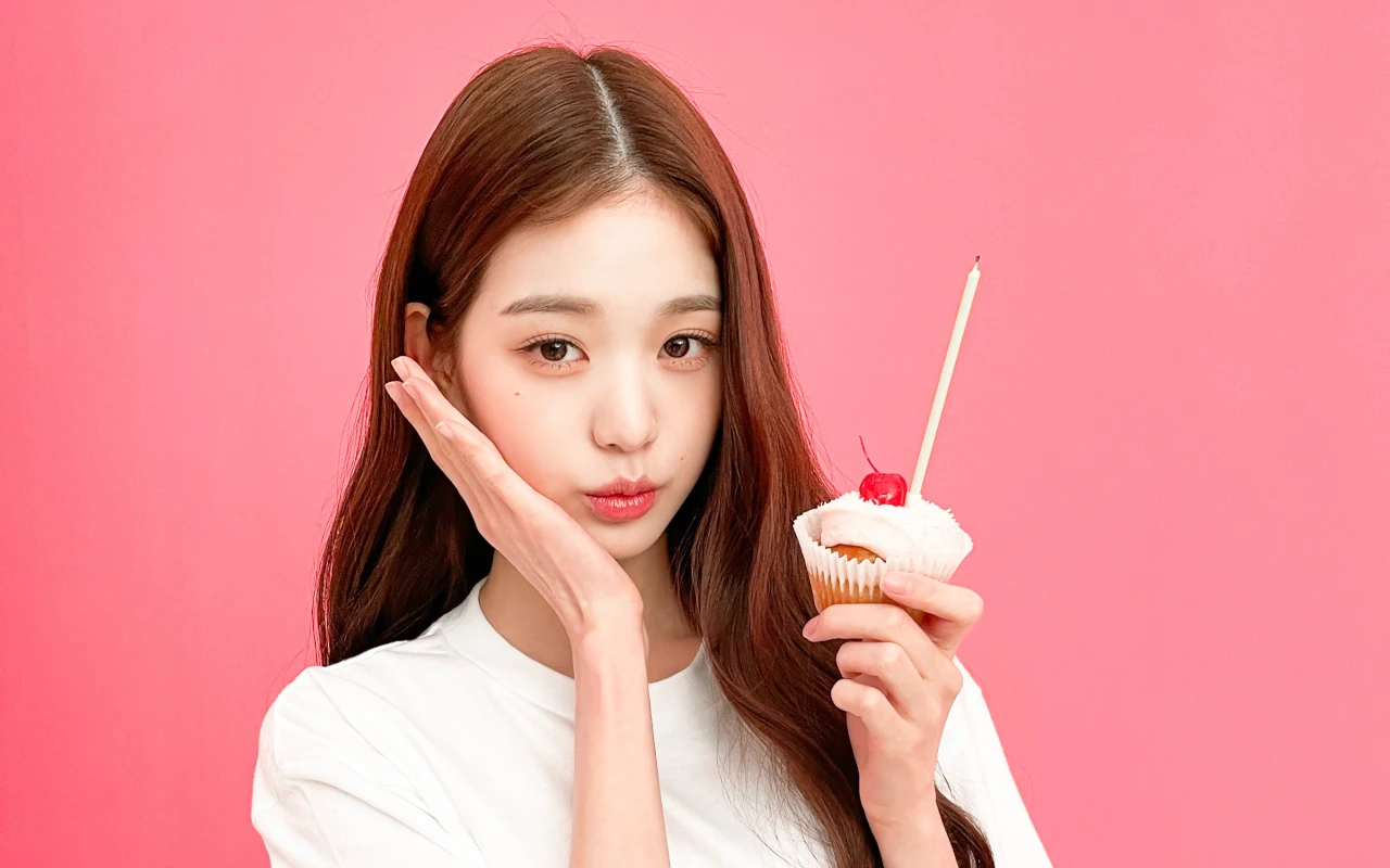 IVE Siapkan 3 Title Track untuk Comeback 'I'VE MINE', Wonyoung Ikut Tulis Lagu