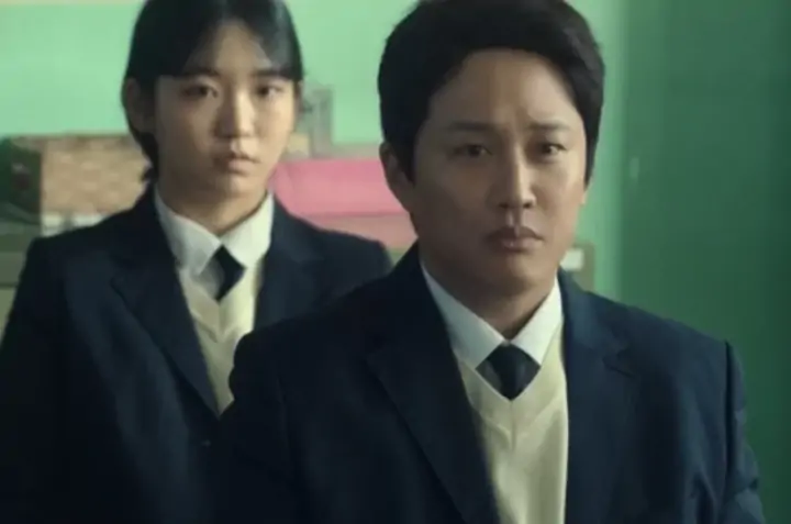 Penampilan Cha Tae Hyun Sebagai Anak SMA di \'Moving\' Tuai Pro-Kontra