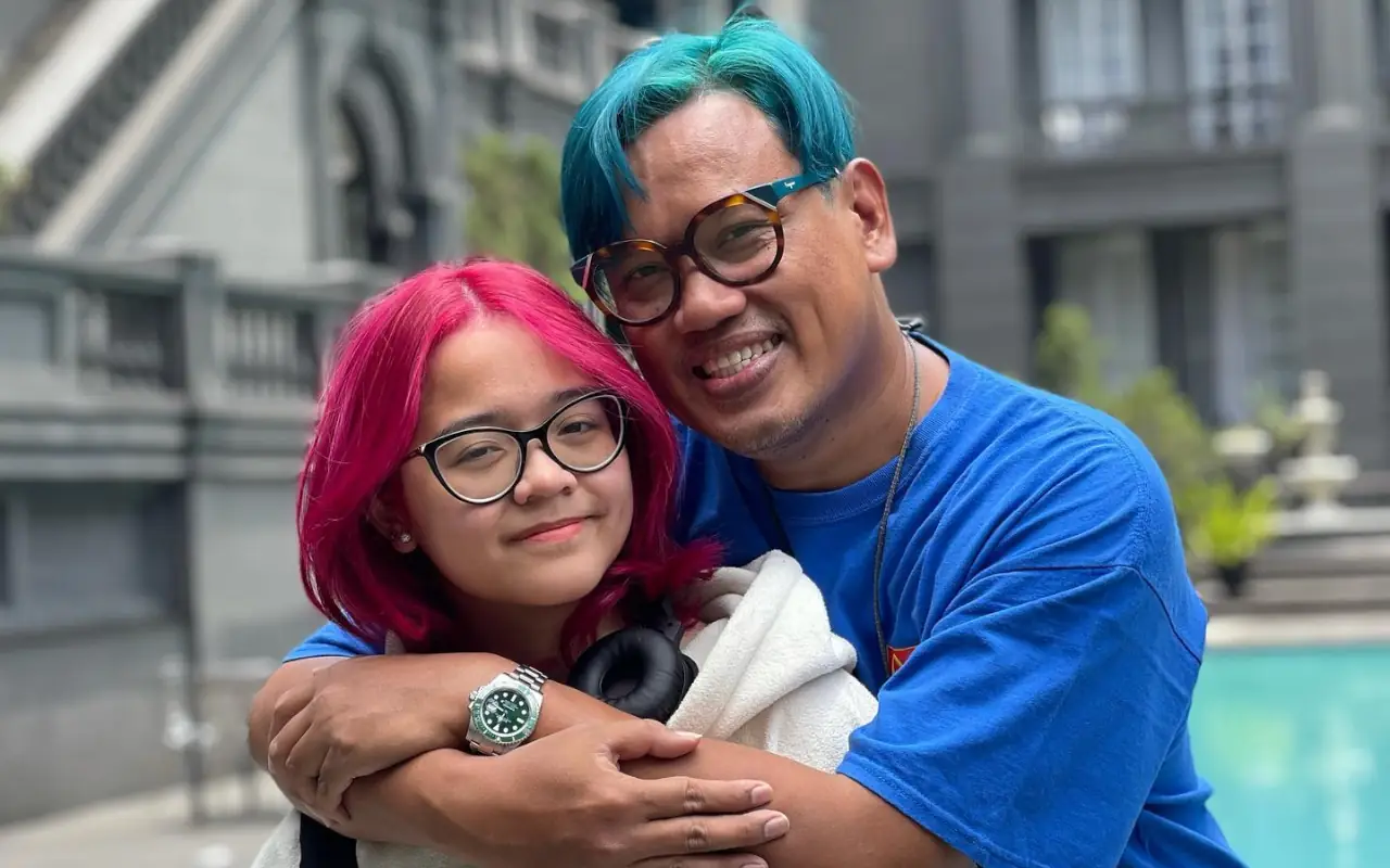 Dipuji Sukses Didik Cinta Kuya, Uya Kuya Skakmat Netizen yang Bandingkan dengan Acaranya di TV