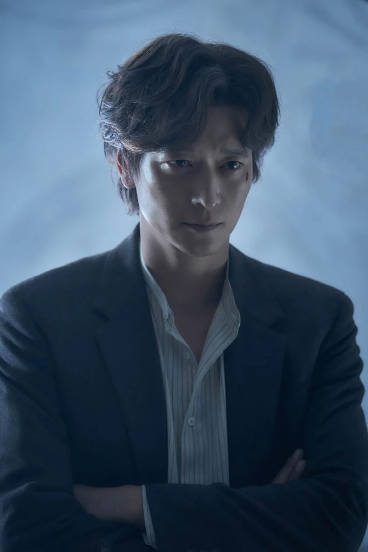 Kulit Wajahnya Dipuji, Kang Dong Won Merasa Tua Saat Bintangi \'Dr. Cheon And Lost Talisman\'