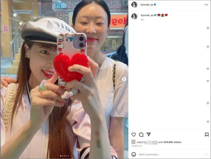 Hyuna Cium Cewek, Caption Mesra Picu Pertanyaan Soal Hubungan Sesama Jenis