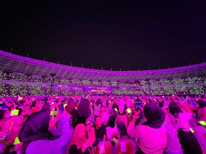 Lautan Penonton di SMTOWN LIVE Jakarta