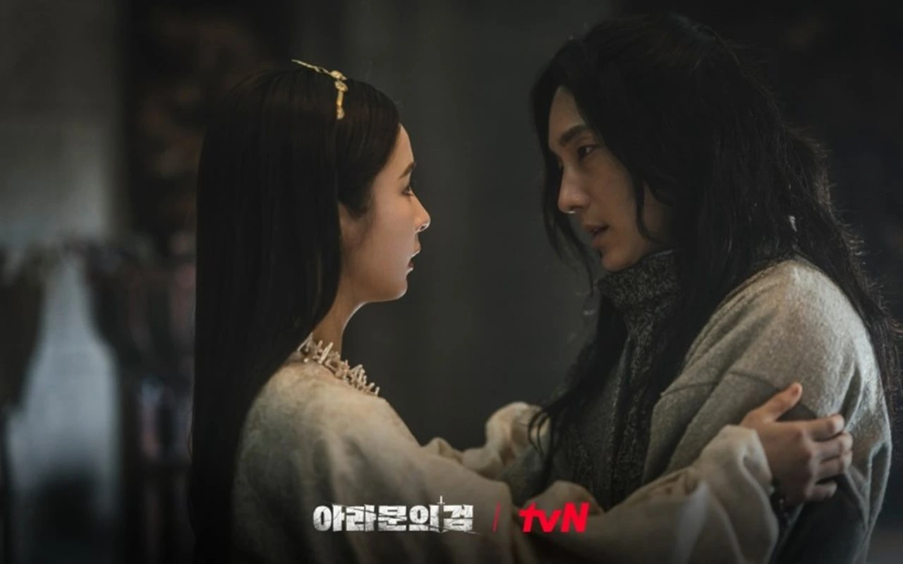 Akting Lee Joon Gi dan Shin Se Kyung Dipuji, Rating 'Arthdal Chronicles 2' Malah Anjlok
