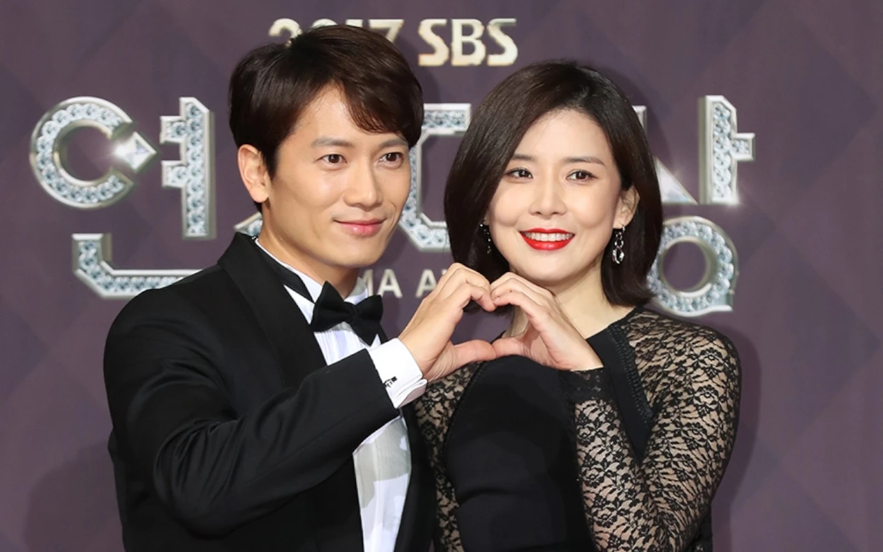Ji Sung & Lee Bo Young Berantem Depan Kamera, Editor Video Sampai Tertawa