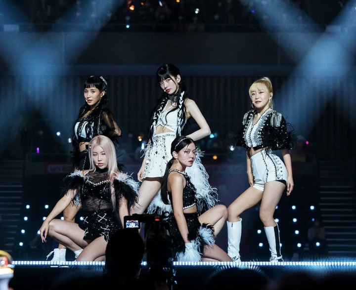 Member Girl Grup Suzy di \'Doona!\' Bikin Syok Gegara Banyak Sosok Tenar