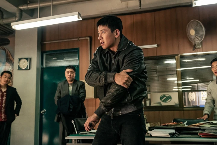 Adegan Merokok Ji Chang Wook di \'The Worst Of Evil\' Jadi Bahan Candaan