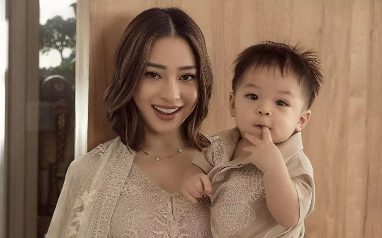 Nikita Willy Tunjukkan 'Bath Time Routine' Baby Issa, Aksi Cerdas Sang Buah Hati Bikin Gemas