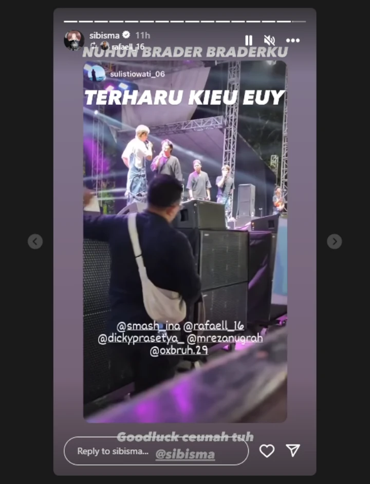 SM*SH Dukung Saat Manggung