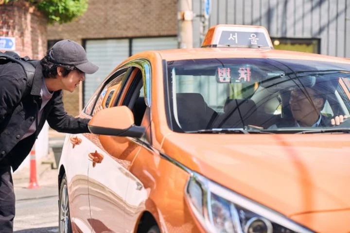 Yoo Yeon Seok Pelajari Kepribadian Psikopat Asli Demi \'A Bloody Lucky Day\'