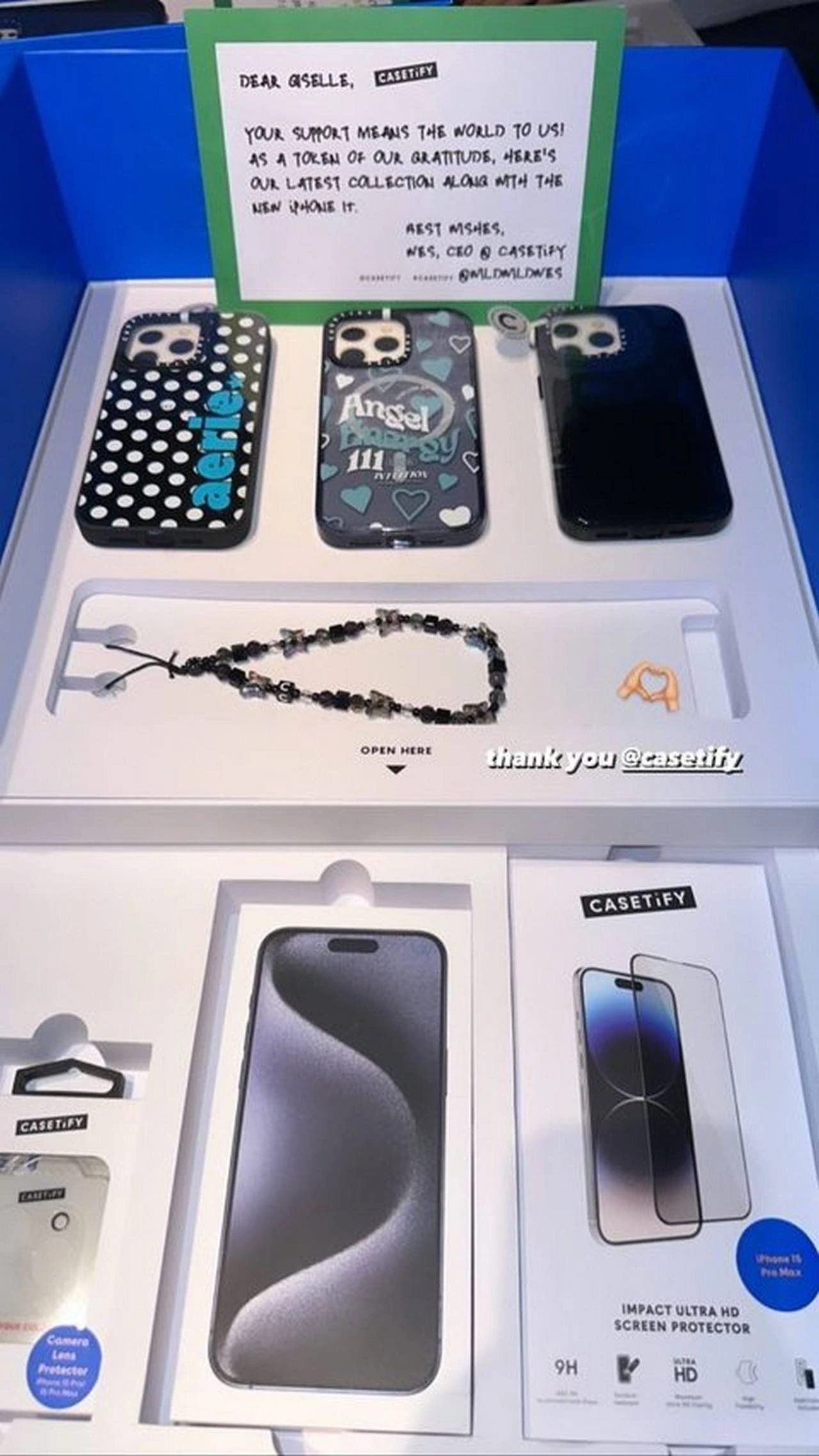 Aespa Bikin Heboh Usai Pamer Dapat Hadiah iPhone 15