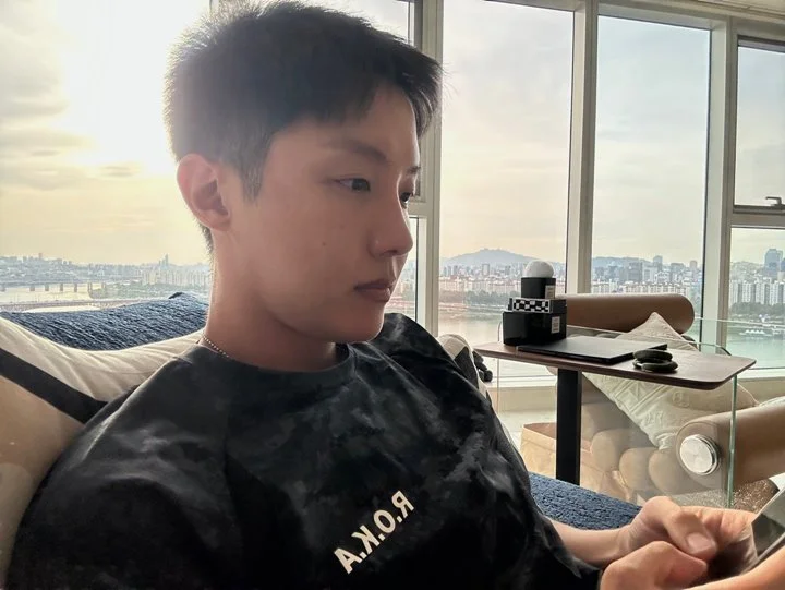 Daripada Jin dan J-Hope Yang Wamil, RM BTS Ngerasa Lebih Mirip Tentara