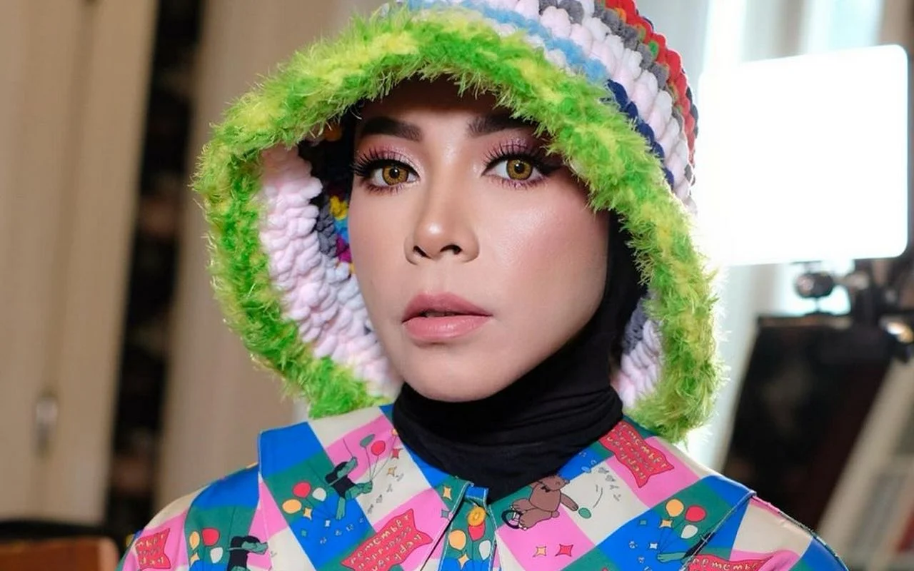 Melly Goeslaw Rela Jual Barang Preloved Demi Dukung Palestina