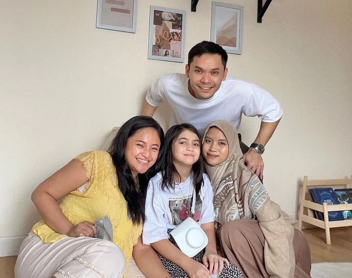 Happy Family