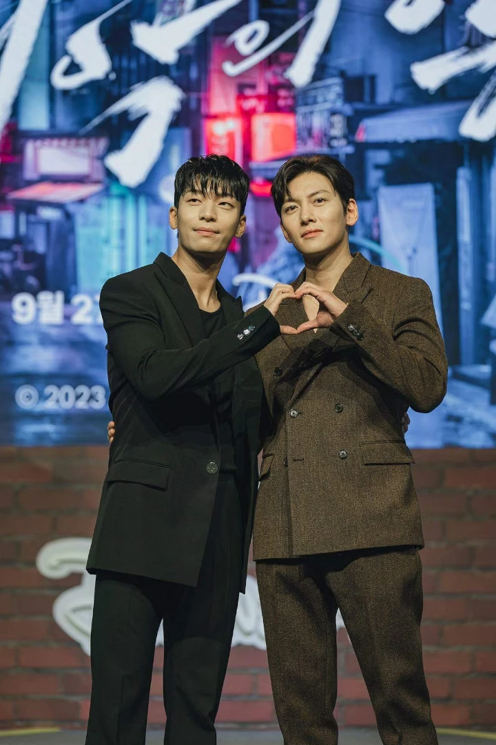 Love Sign Kiyowo