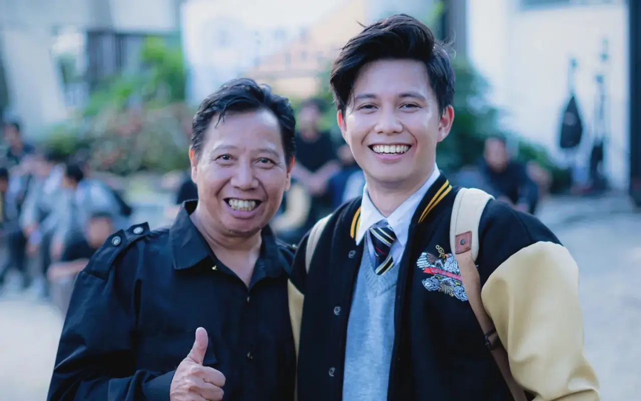 Putra Pelawak Mastur Resmi Menikah, Wajah Tampan dan Istri Cantik Curi Perhatian
