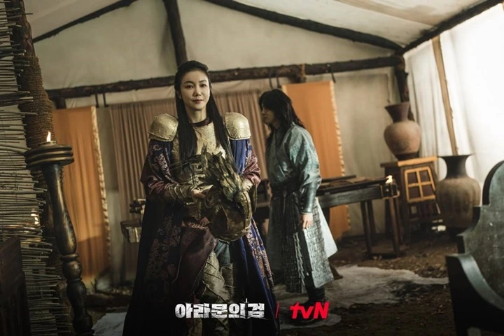 Kim Ok Bin Ungkap Alasan Rendahnya Rating \'Arthdal Chronicles 2\' Kim Ok Bin Ungkap Alasan Rendahnya Rating \'Arthdal Chronicles 2\'