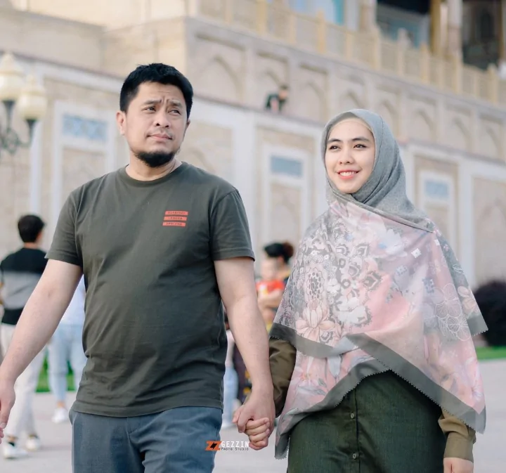 Oki Setiana Dewi dan Ory Vitrio