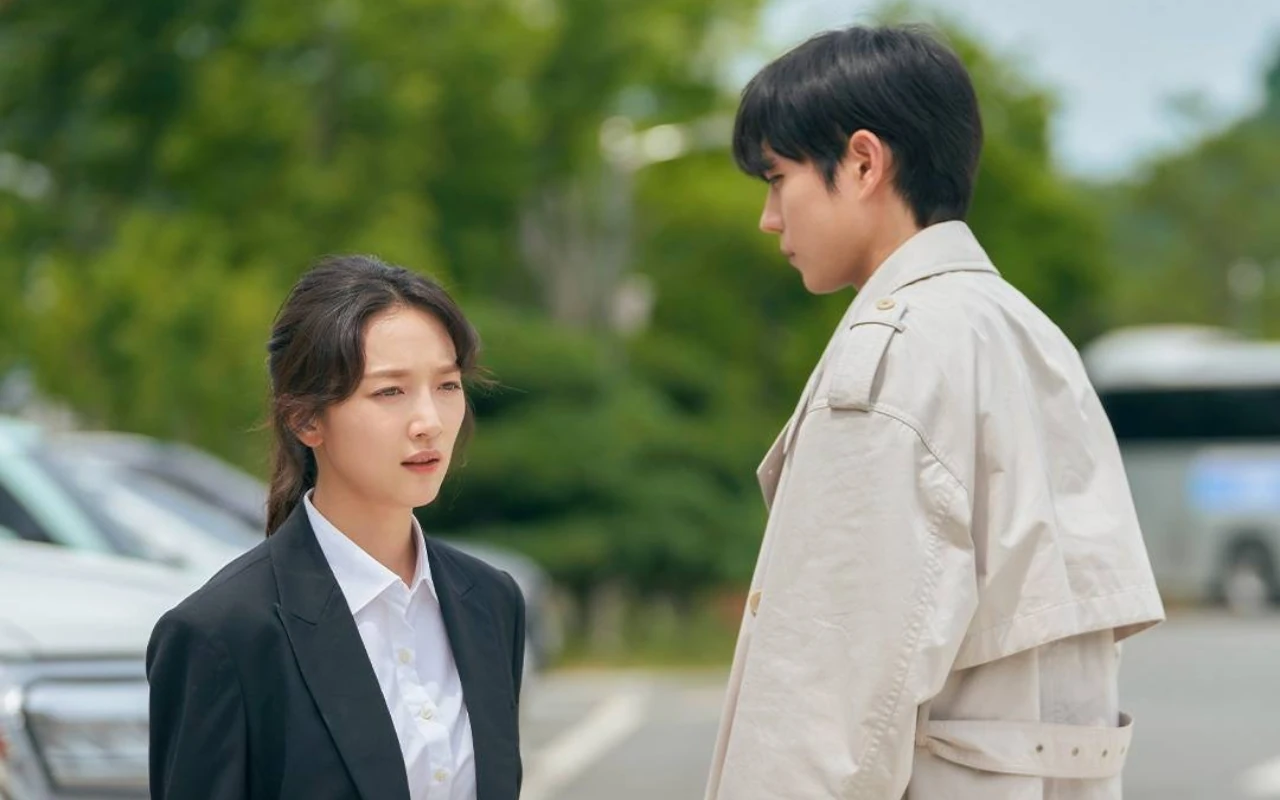 луна которая восходит днем дорам