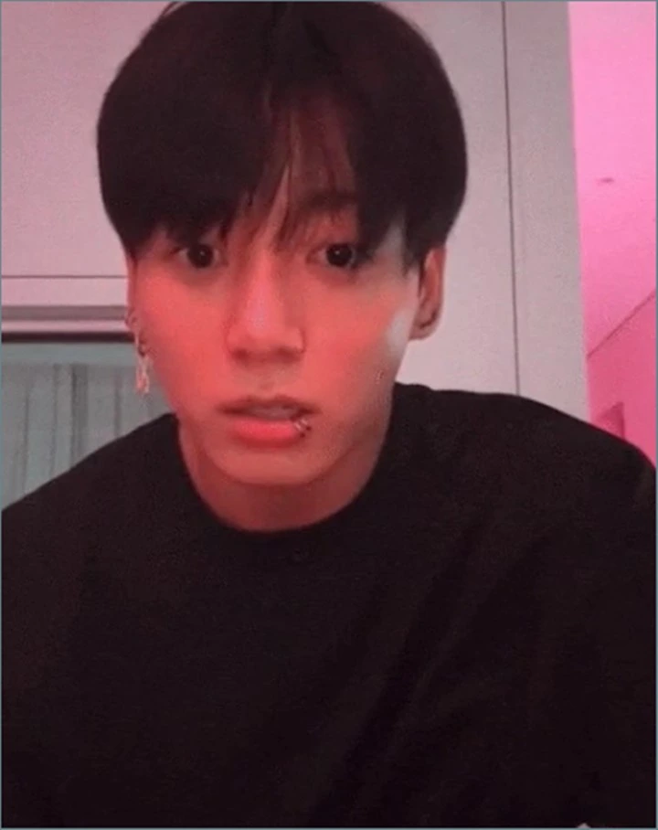 V dan Jimin Gercep Datangi Jungkook BTS, Reaksinya Sungguh Relatable