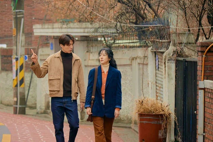 Lim Soo Jung Tak Bisa Lupakan Momen Ketemu Lee Dong Wook di \'Search: WWW\'